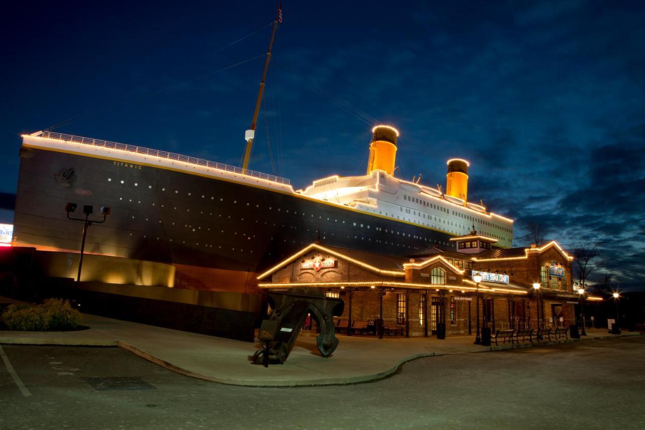 Whispering Winds, Hot Tub, Game Room, Wifi, 1089 Free Tickets Each Paid Day, Dollywood And More Gatlinburg Exterior foto