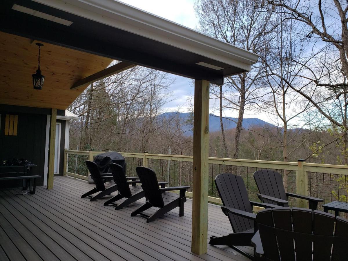 Whispering Winds, Hot Tub, Game Room, Wifi, 1089 Free Tickets Each Paid Day, Dollywood And More Gatlinburg Exterior foto