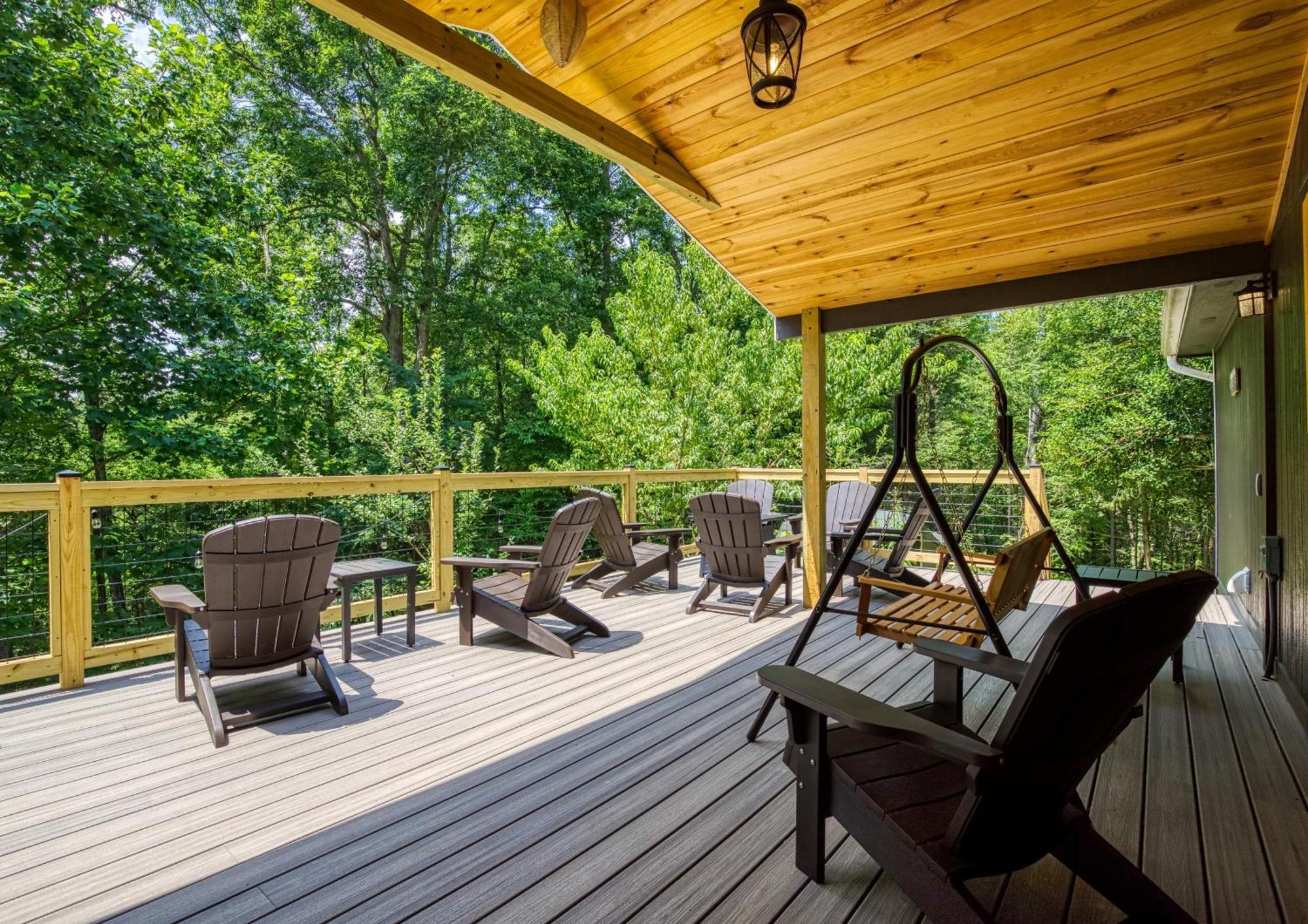 Whispering Winds, Hot Tub, Game Room, Wifi, 1089 Free Tickets Each Paid Day, Dollywood And More Gatlinburg Exterior foto